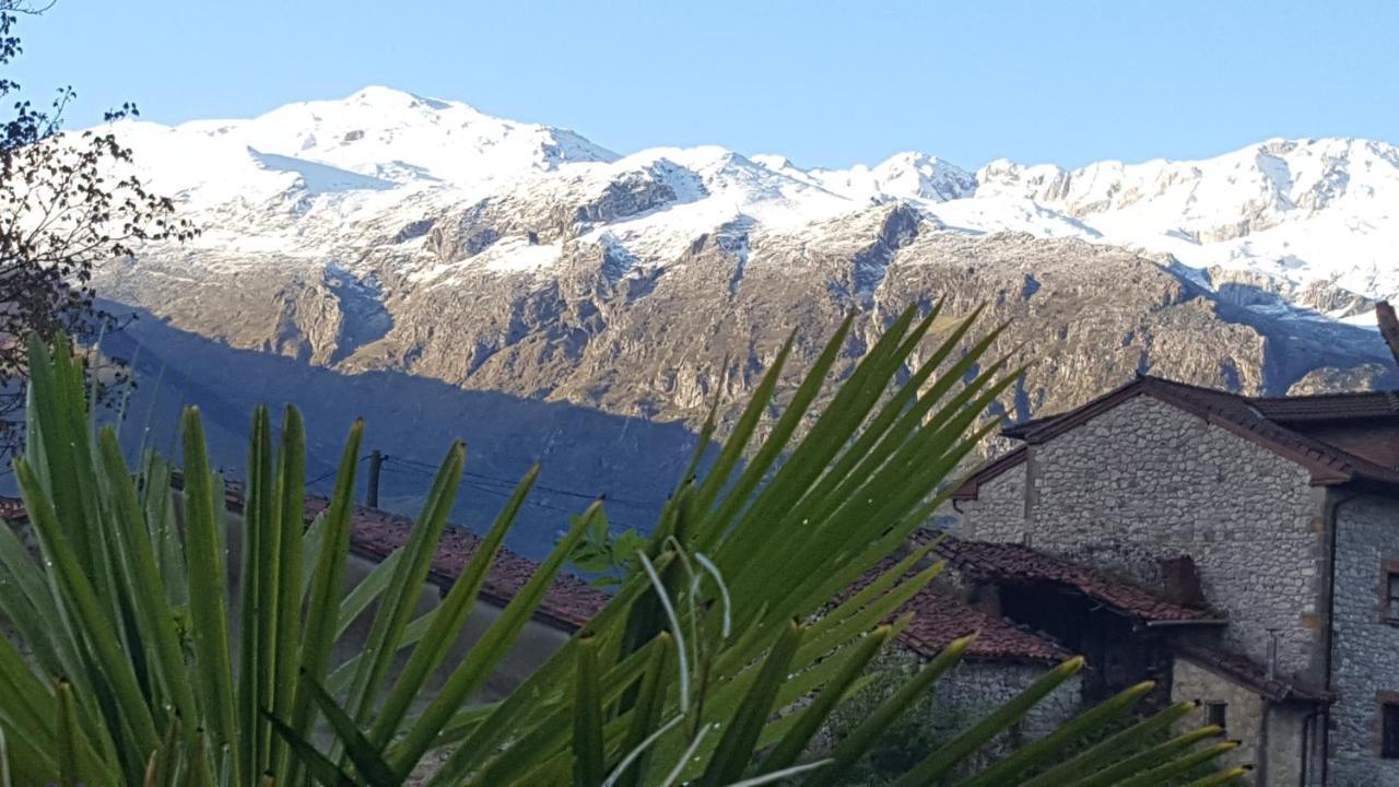 La Casona Del Jou Guest House Ortiguero Eksteriør bilde