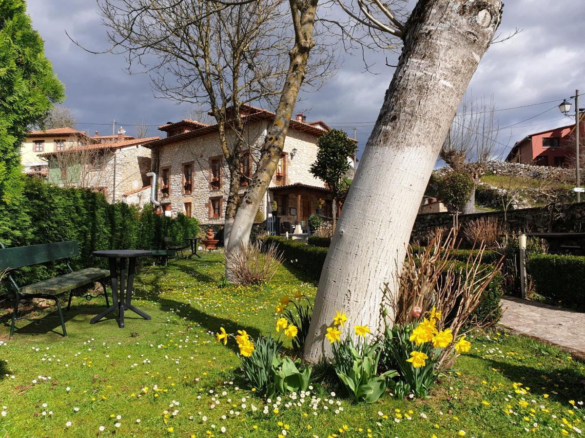 La Casona Del Jou Guest House Ortiguero Eksteriør bilde
